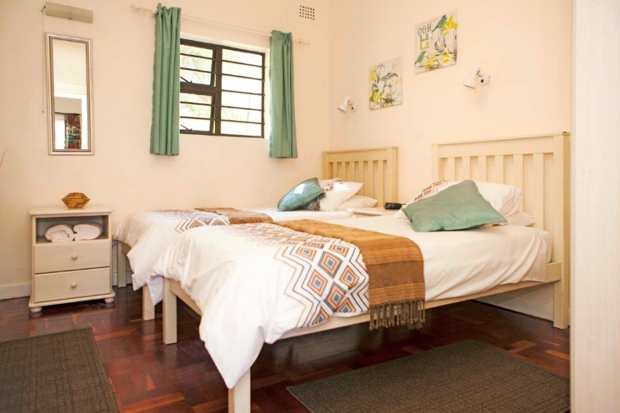 8 Bedroom Property for Sale in Fish Hoek Western Cape